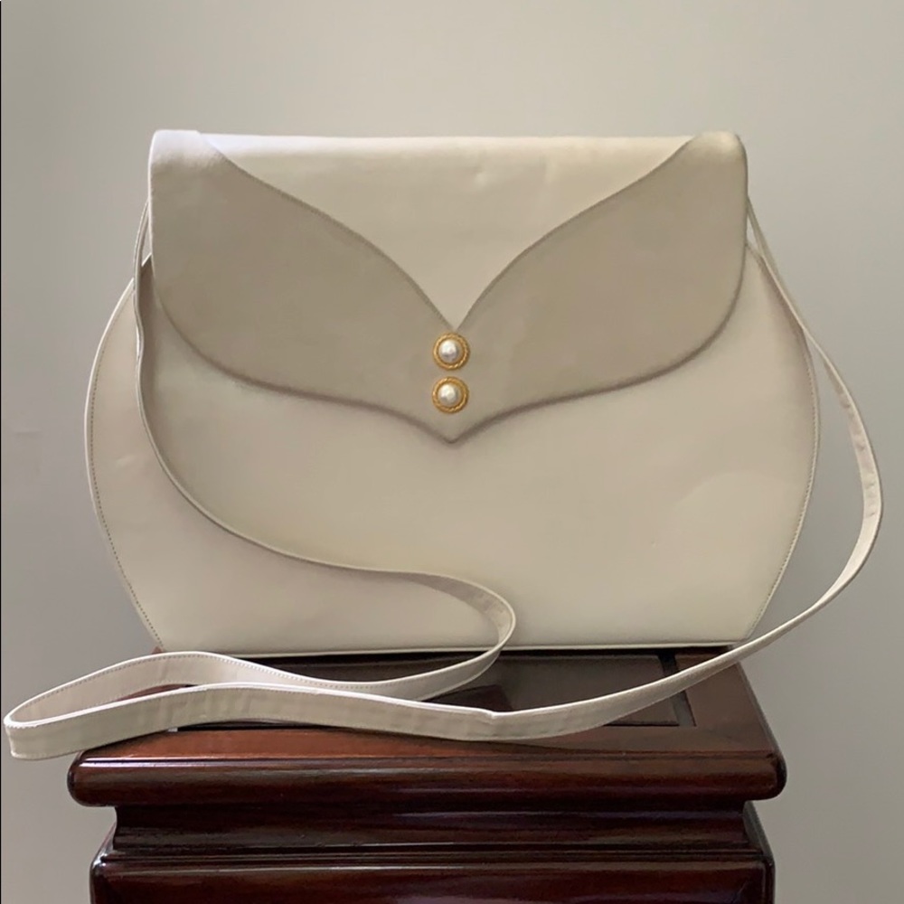 COPY - Bally vintage cream leather purse